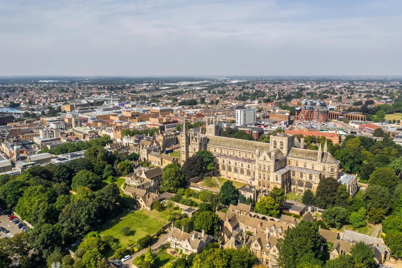 Peterborough Cathedral and the surrounding city